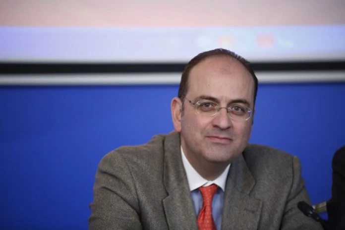 Μακάριος Λαζαρίδης: Ανοιχτό το ενδεχόμενο κατάθεσης πρότασης μομφής